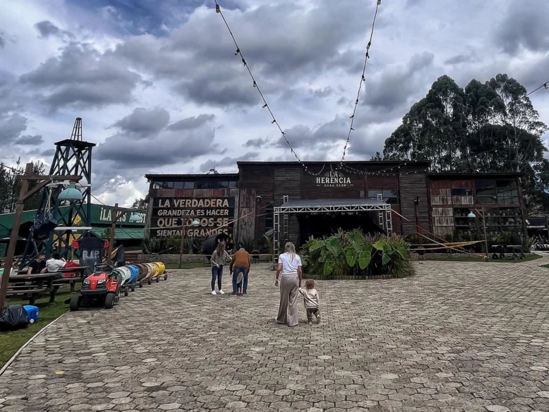 Casa Club La Herencia