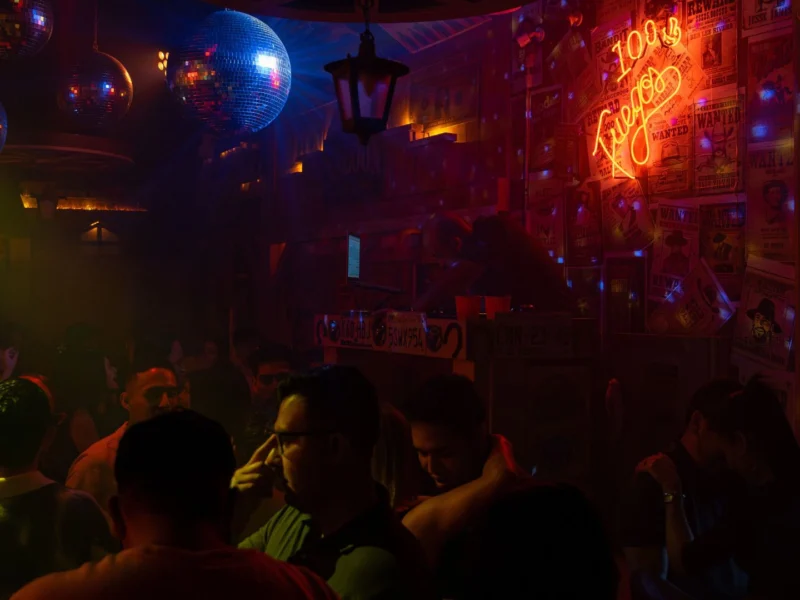 Discoteca 100 Fuegos